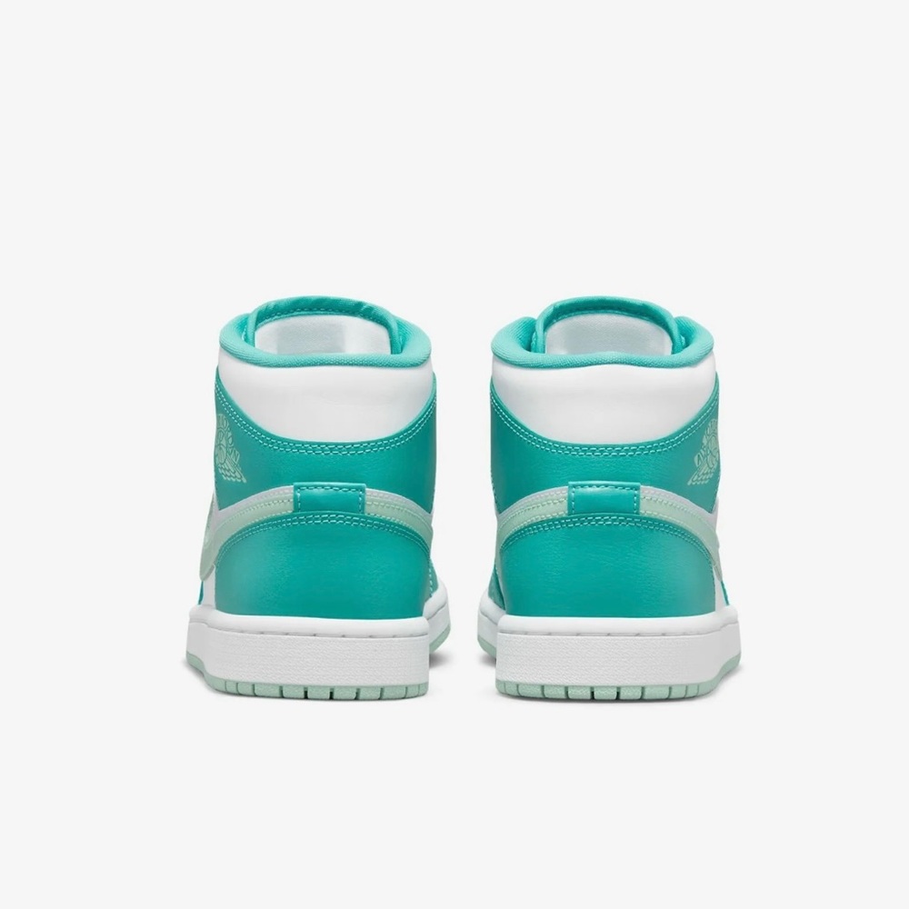 Nike Women Jordan 1 Mid Washed